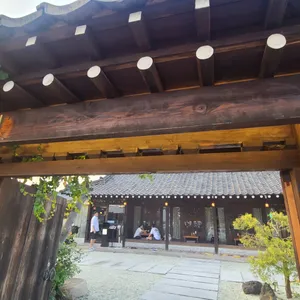 료미 리뷰 사진