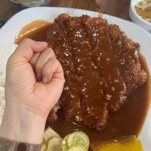 감치래 사진