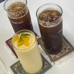 트리플선카페 사진