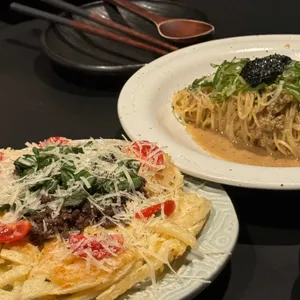 리파인 사진