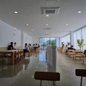 어스 리뷰 사진