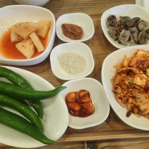 청송약수삼계탕 사진