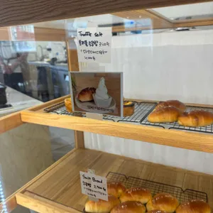 어나더미네스 리뷰 사진
