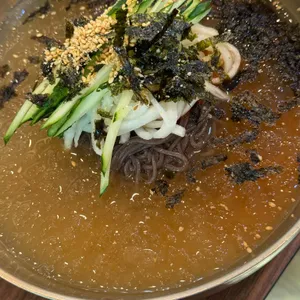 엉게나무집 사진