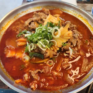 예지현 사진