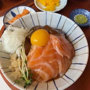 핵밥 사진