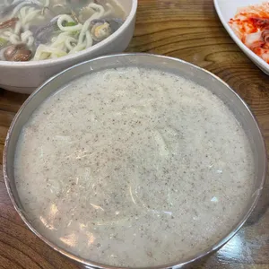 청마루칼국수 사진