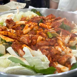 본가호반닭갈비막국수 사진