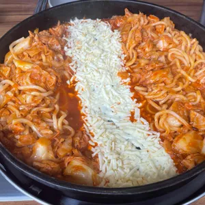 고수닭갈비 사진