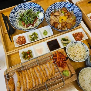 로로카츠 리뷰 사진
