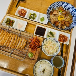 로로카츠 리뷰 사진