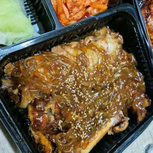 마왕족발 사진