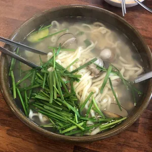 성빈칼국수 사진