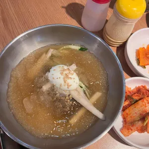 꽃봉우리 사진