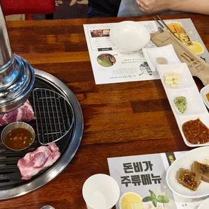돈비가 사진