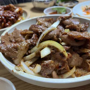 엄마손 돼지불백 사진
