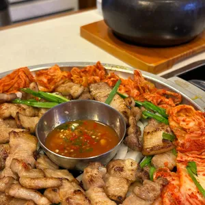 제비집 사진