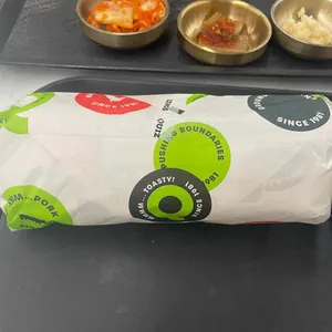 퀴즈노스 사진