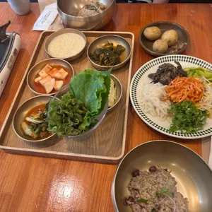 청국장과보리밥 사진