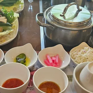 인사샤브정 사진