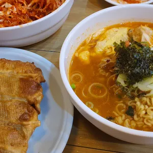 태산만두 사진