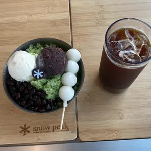 스노우피크 카페 사진
