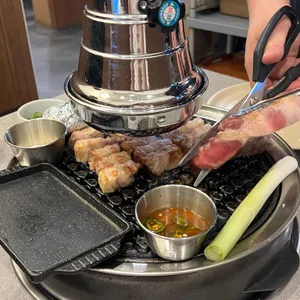 강씨목삼 사진