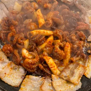 장충쭈꾸미&양푼김치탕 사진