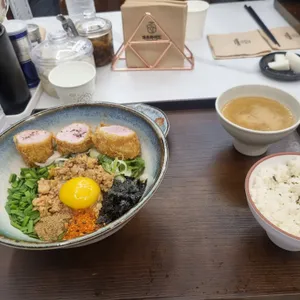 카츠하이드 사진