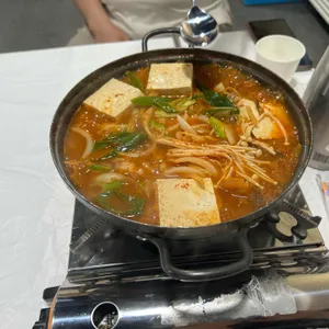보글보글찌개백반 사진