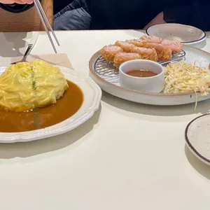 료코 사진