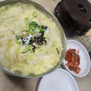 칼국수에 끌림 사진