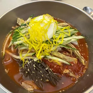 진주냉면 사진