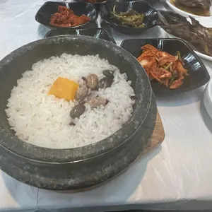 청하돌솥밥 사진