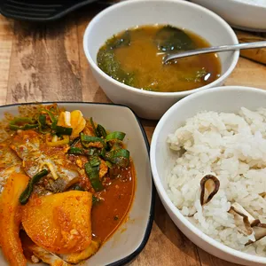 민쿡앞바당 사진