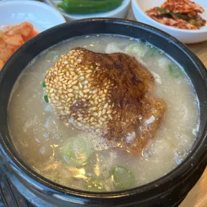 형과아우누룽지삼계탕&왕갈비탕 사진