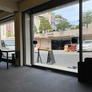 메트로폴리스 대표 사진