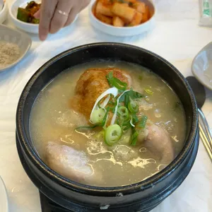 이우철 한방누룽지삼계탕 사진