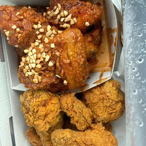 자담치킨 사진