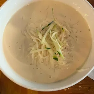 탐스칼국수 사진