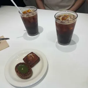 이스터 사진