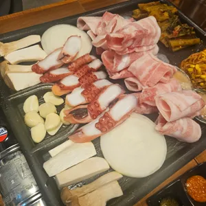 여수낭만식당 사진