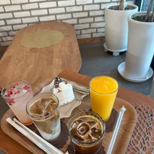 아울스 커피 사진
