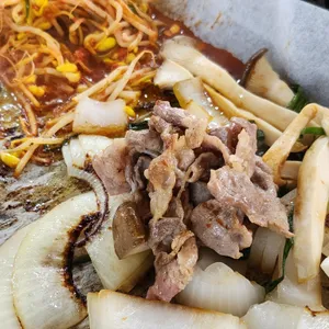 더 차돌 사진