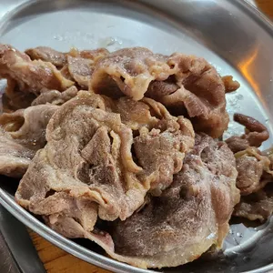 더 차돌 사진