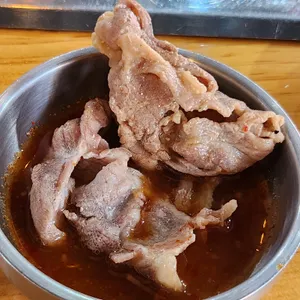 더 차돌 사진