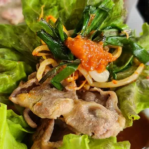 더 차돌 사진
