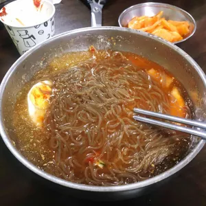 사철냉면 사진