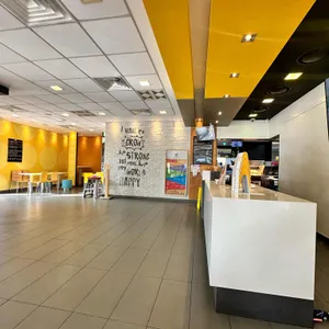 맥도날드 대표 사진