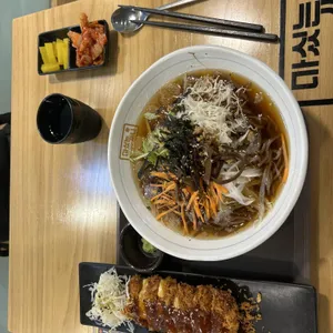 마싯는끼니 사진